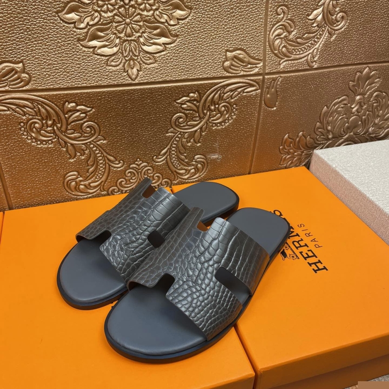H**mes slippers